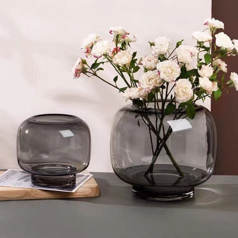 Round glassware for growing plants