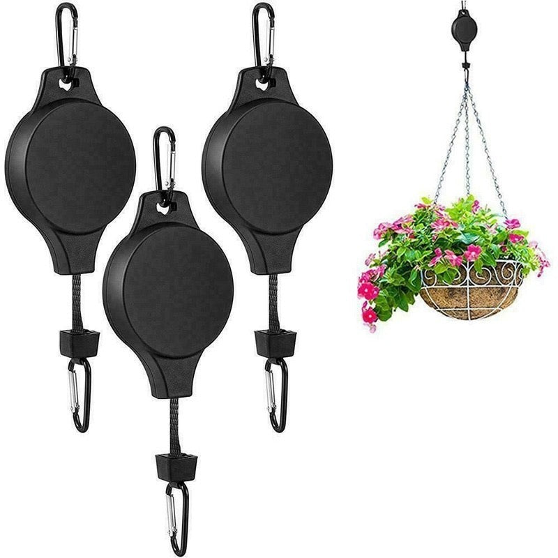 Retractable hanging pot holder